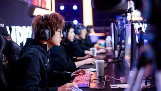 红色沙漠销量突破两百万引发玩家热潮